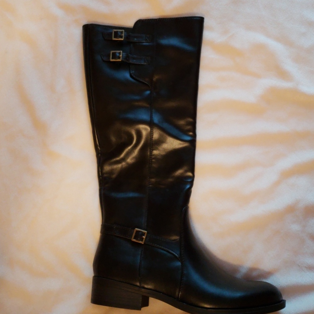 NWOT Black Knee Height Boots